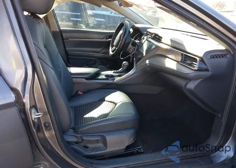 2019 Toyota Camry Se z USA, uszkodzony, nr VIN 4T1B11HKXKU782753